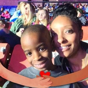 Meet your Posher, Andrea